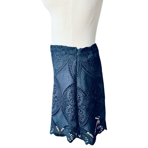 ABERCROMBIE & FITCH Navy Lace Mini Skirt Size 6 - Picture 5 of 8